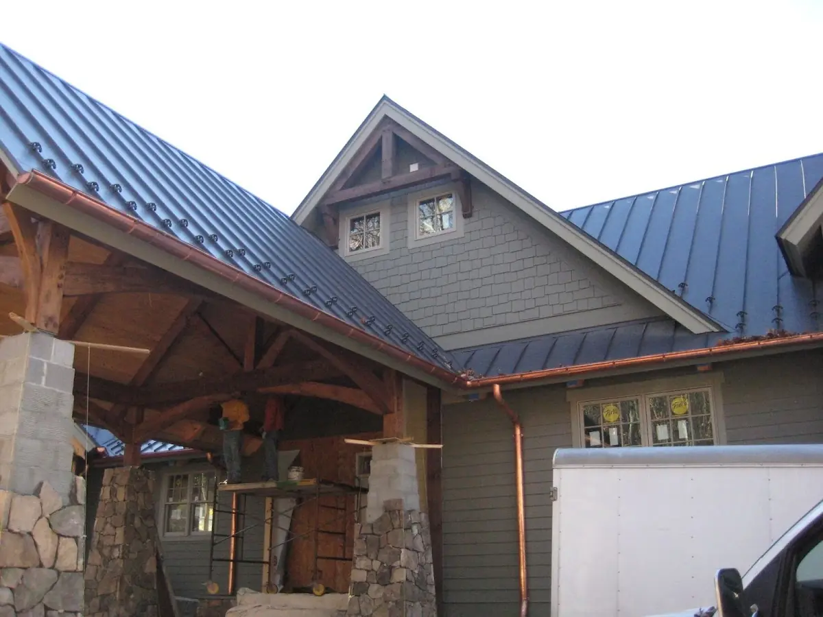 Craftsman Roofing team delivering quality roofing work in Gainesville